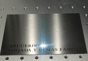 grabado placa de acero